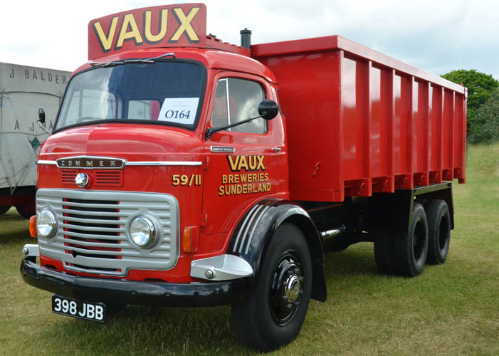 vaux commer